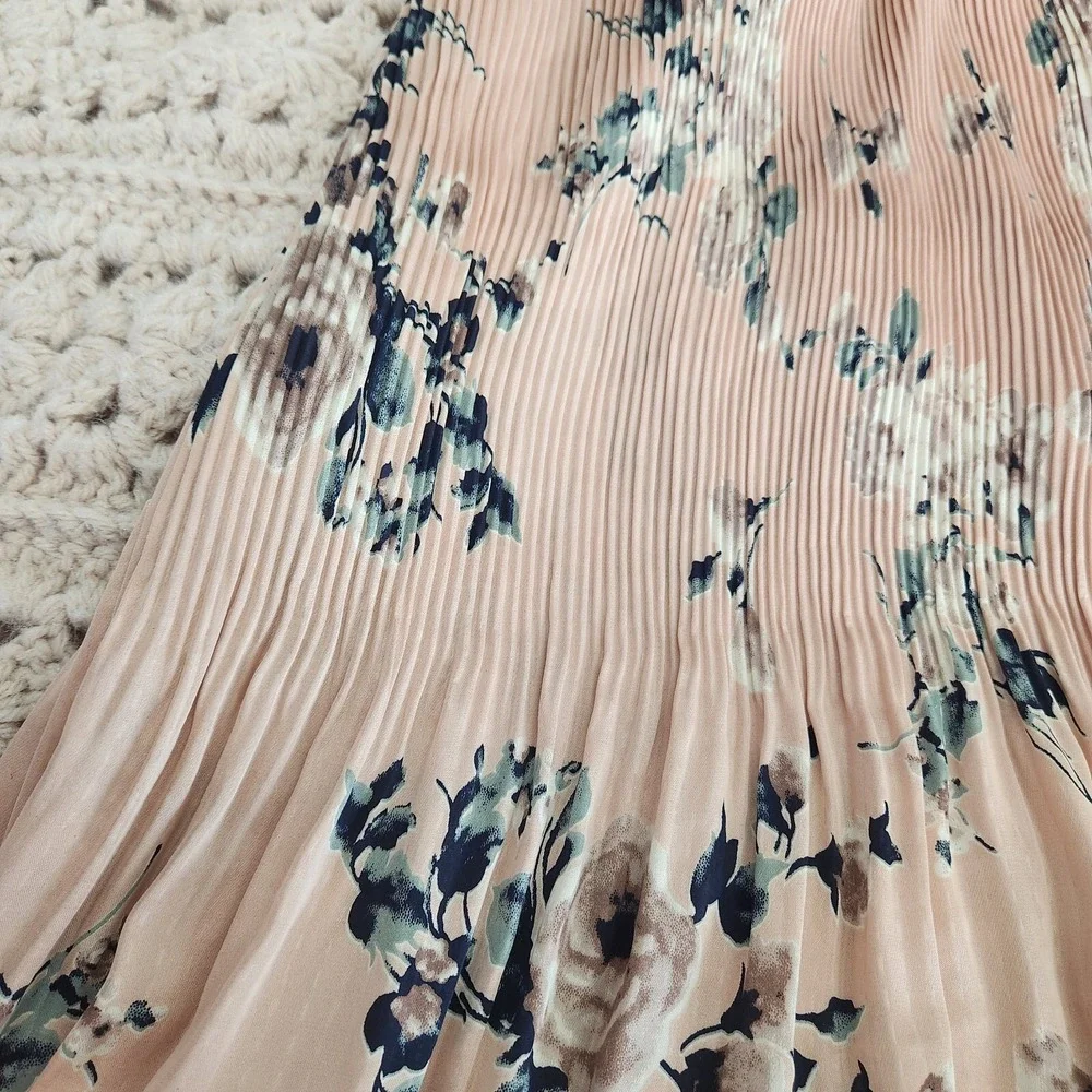 Melrose and Market Womens Medium Midi Skirt Pleated Pink floral Micro pleated‎